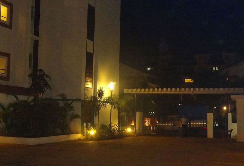 Hotel Relax Holiday Home 12