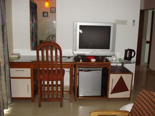 Hotel Tiara Hideaway 9