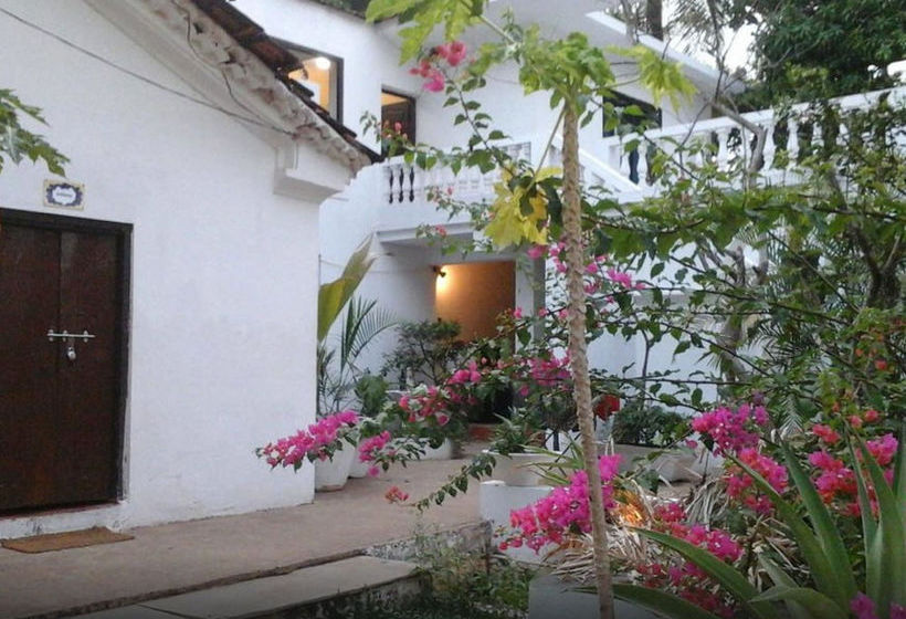 Pension Quarto De Casa Tipri 17