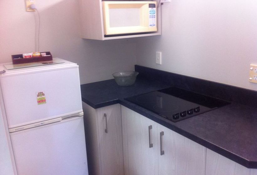 Ocean Waves Motel 17