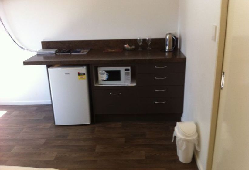 Ocean Waves Motel 20