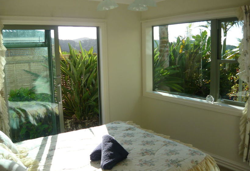 Swallows Nest Accommodation 19