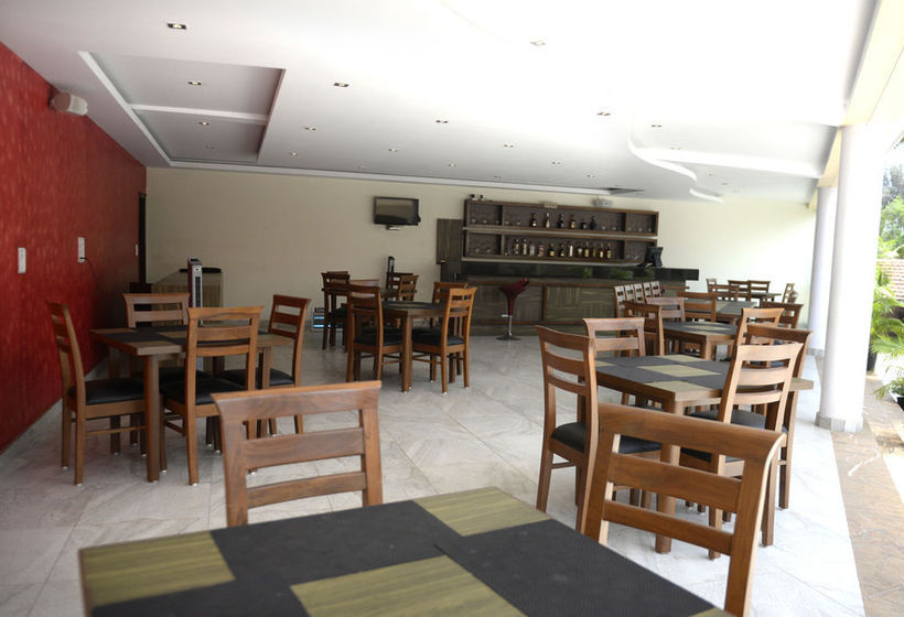 Hotel Oyo Premium Mandrem Arambol Beach 9