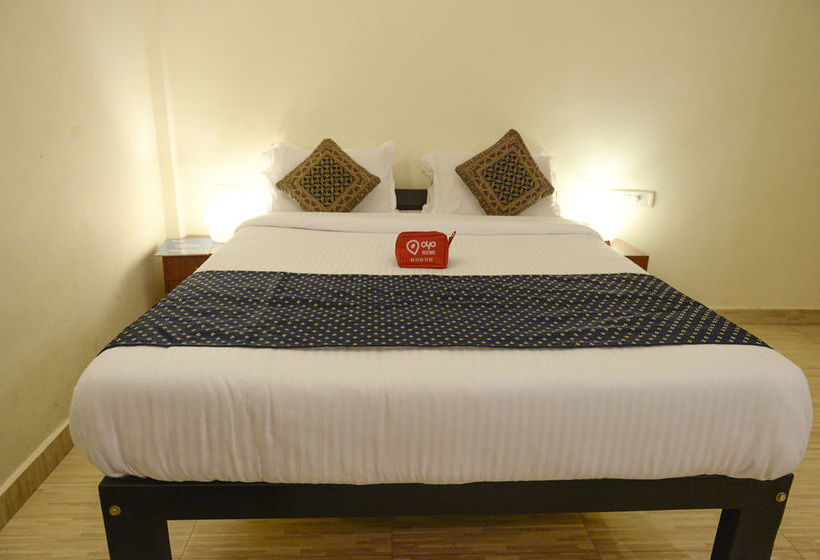 Hotel Oyo Rooms Baga Saturday Night Market 6