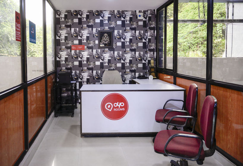 Hotel Oyo Rooms Baga Saturday Night Market 8