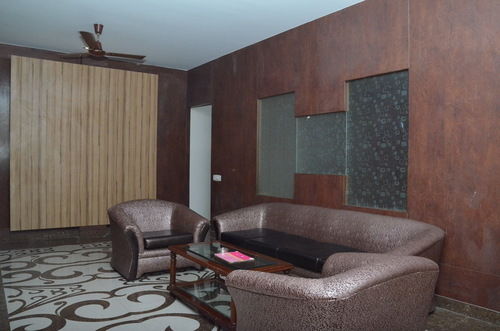 Hotel Melrose Inn 10