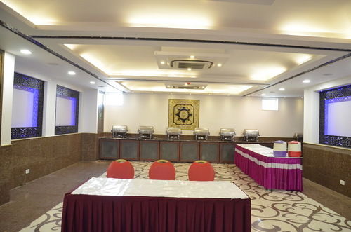 Hotel Melrose Inn 11