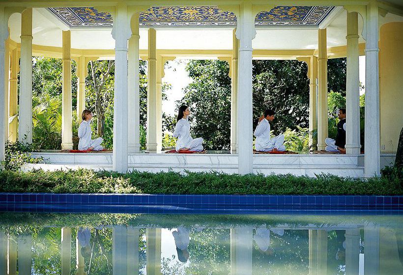 Resort Ananda In The Himalayas 17