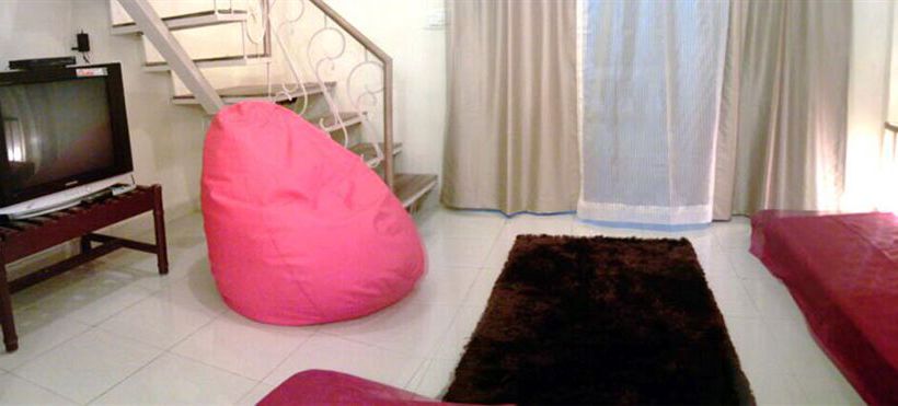 Pension (Hôtel basse catégorie) Wtf My House 8