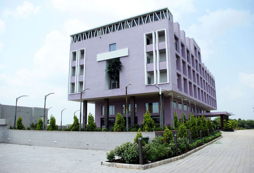 Hotel Vista Rooms At I.t.c Choupal Sagar 13