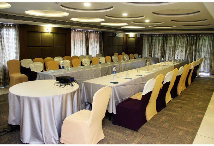 Hotel Vista Rooms At I.t.c Choupal Sagar 14