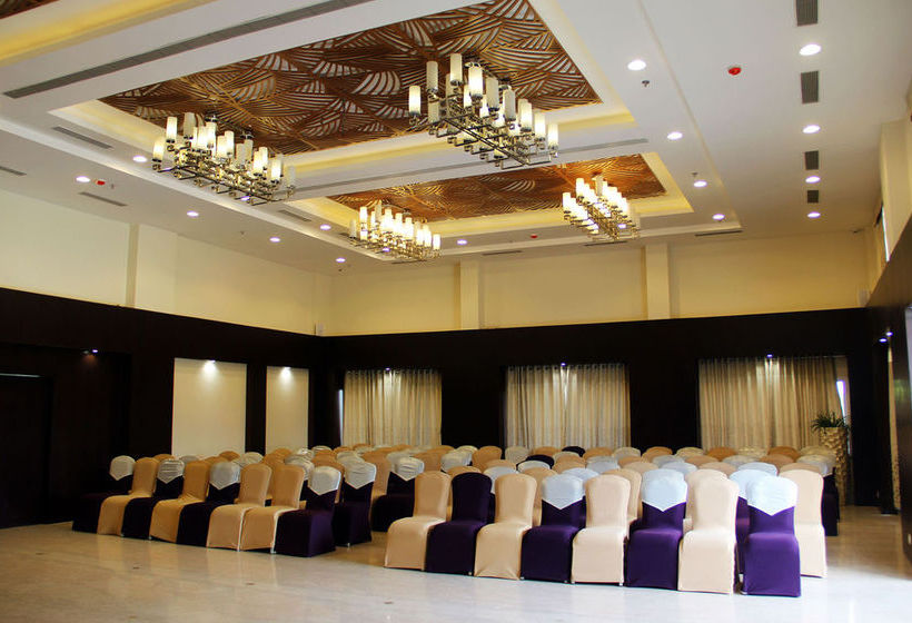 Hotel Vista Rooms At I.t.c Choupal Sagar 15