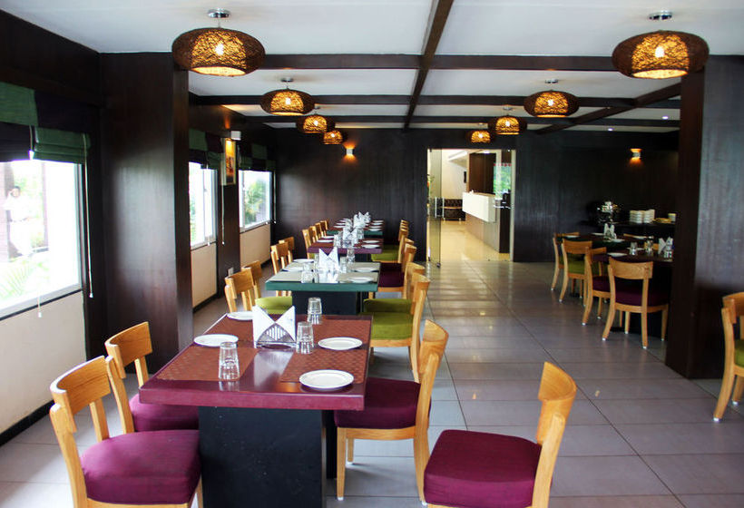 Hotel Vista Rooms At I.t.c Choupal Sagar 16