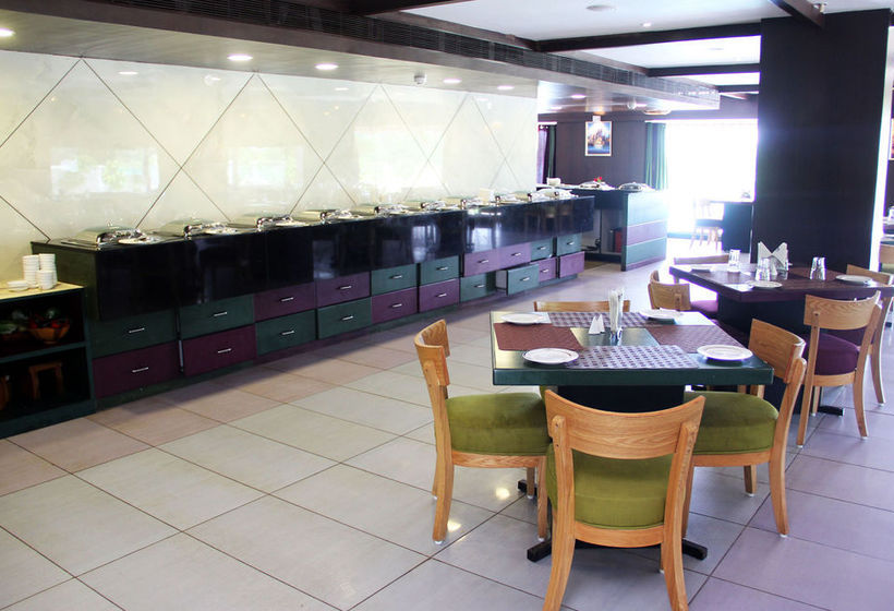 Hotel Vista Rooms At I.t.c Choupal Sagar 19