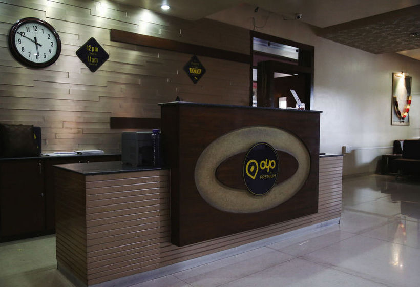 Hotel Oyo Premium Chakan 16