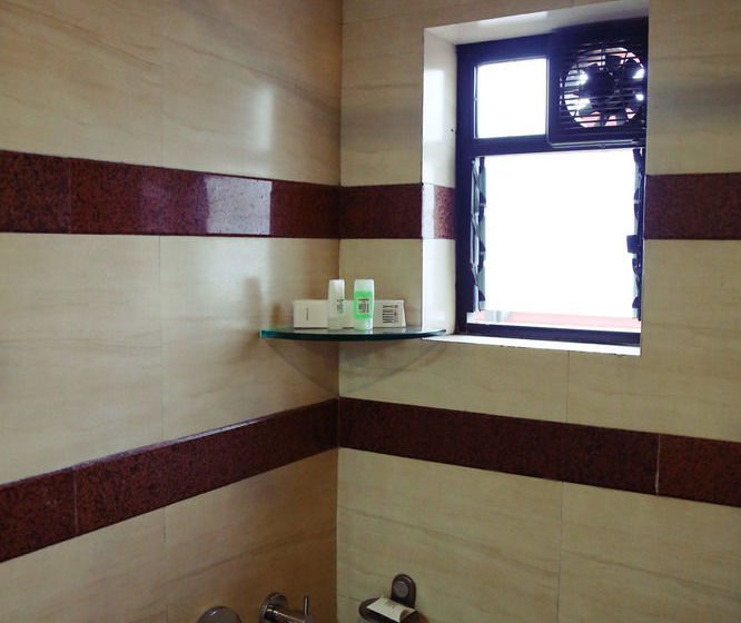 Hotel Oyo Premium Chakan 20