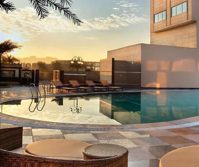 Hotel Golden Tulip Bhiwadi 11