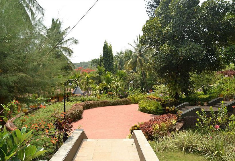 Hotel Farmagudi Hill Retreat 8