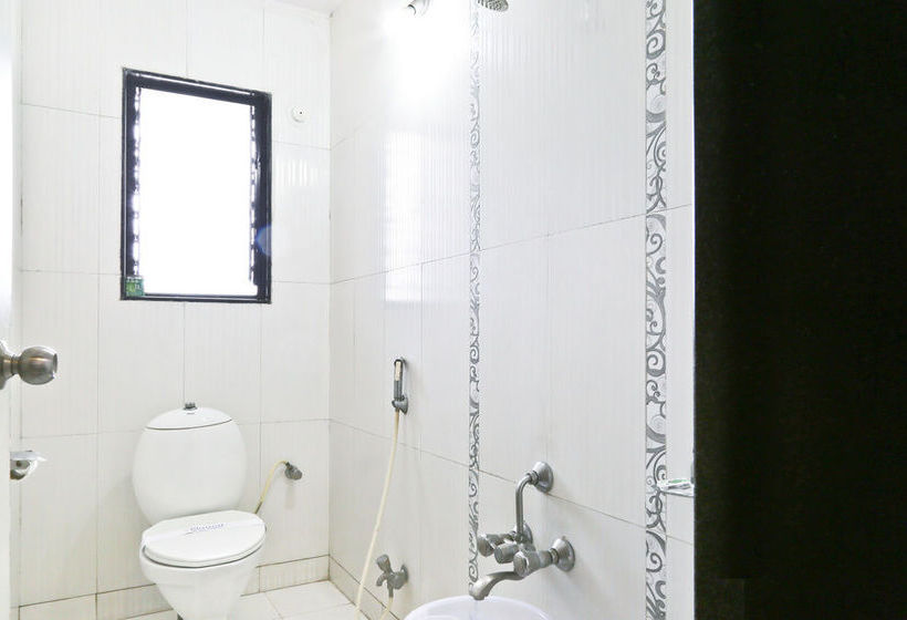 Hotel Zo Rooms Bhumkar Chowk 9