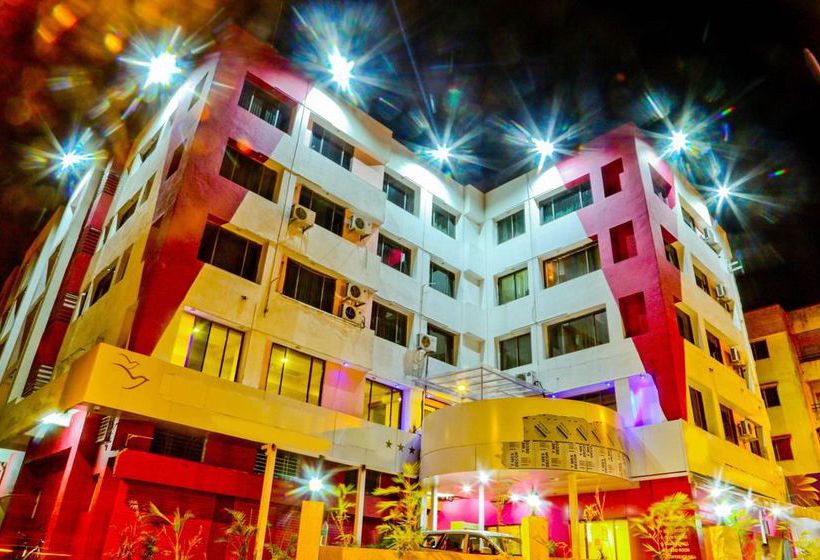 Hotel Zo Satish Wakad 9
