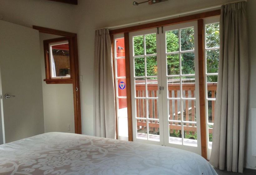 Hotel The Coromandel Treehouse 5