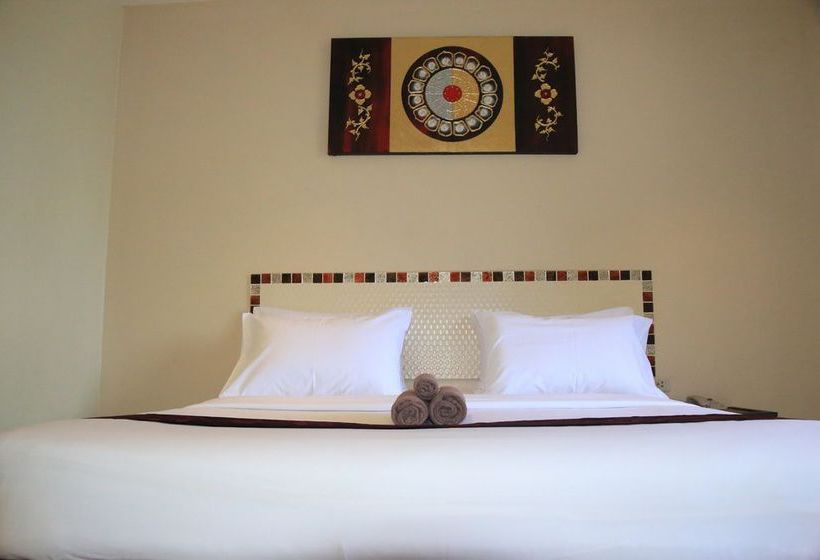 Hotel Natural Beach 13