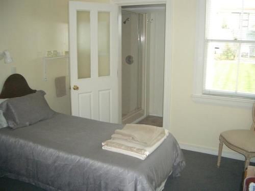 Pension Admirals Lodge Picton 1