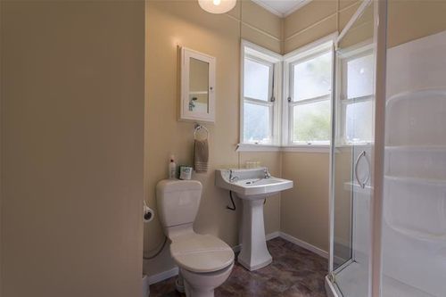 Pension Admirals Lodge Picton 11