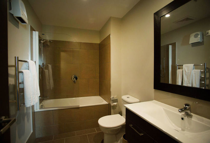 Queenstown Village Apartment