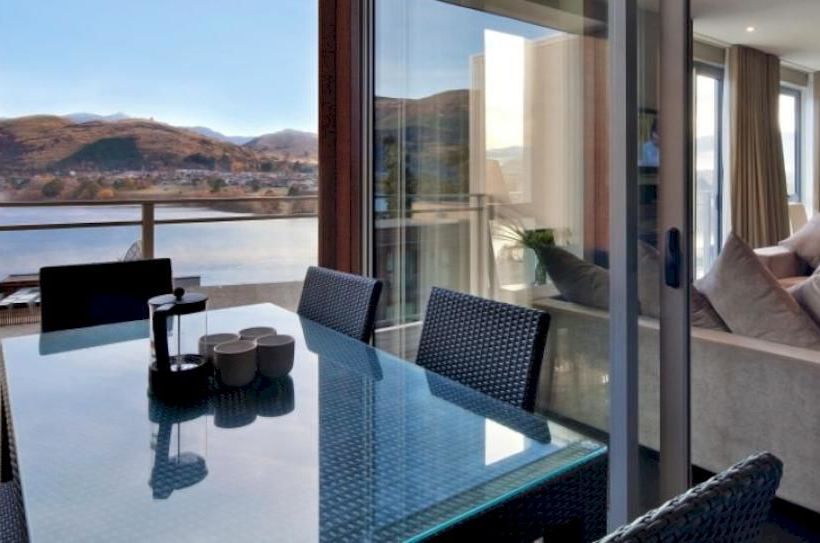 Queenstown Village Apartment 17