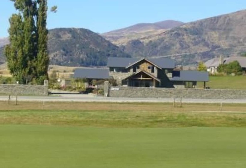 Golf Course Road Chalets 5