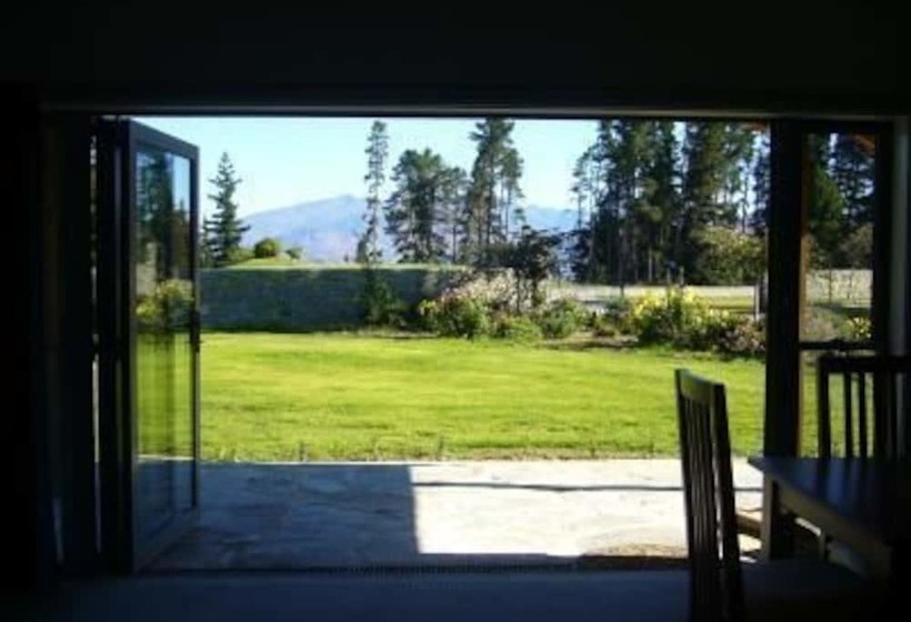 Golf Course Road Chalets 6