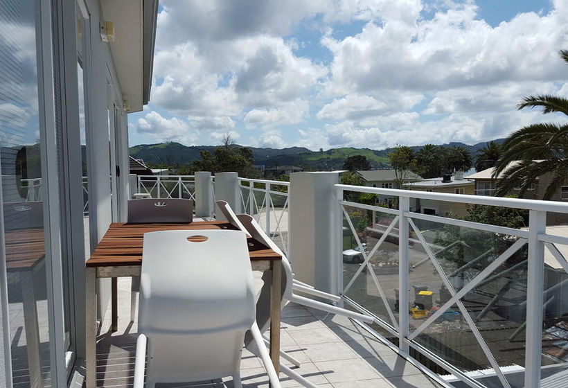 Crowsnest Apartments 20