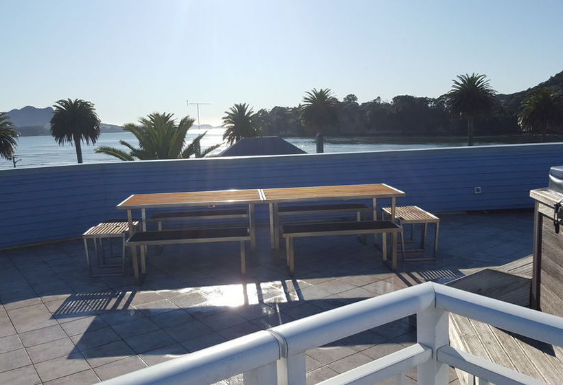 Crowsnest Apartments 9