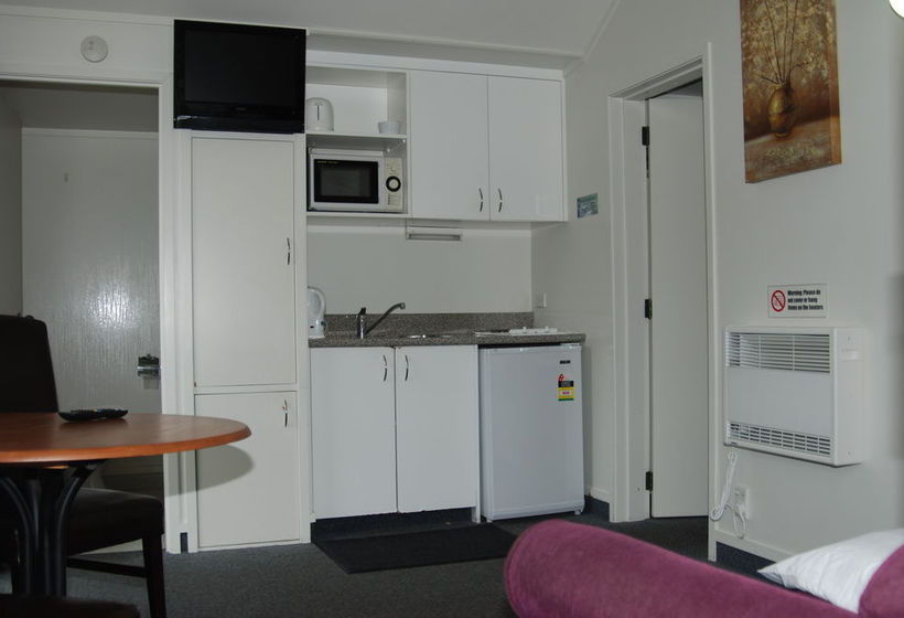 Hotel Oamaru Top 10 Holiday Park 6