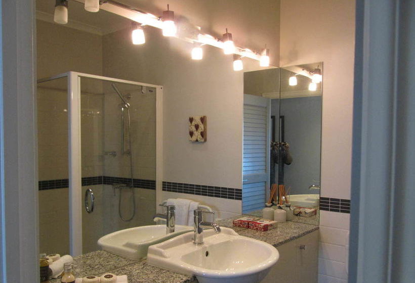 Hotel Auckland Waterfront Serviced Apartments On Prince S Wharf 1