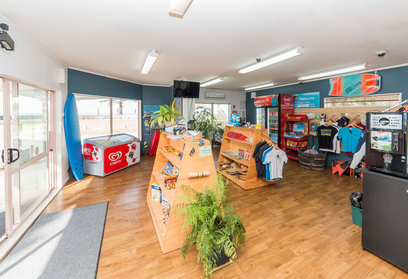 Motel Waikanae Beach Top 10 Holiday Park 1