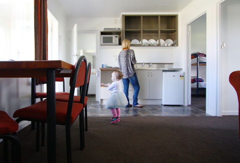 Motel Waikanae Beach Top 10 Holiday Park 10
