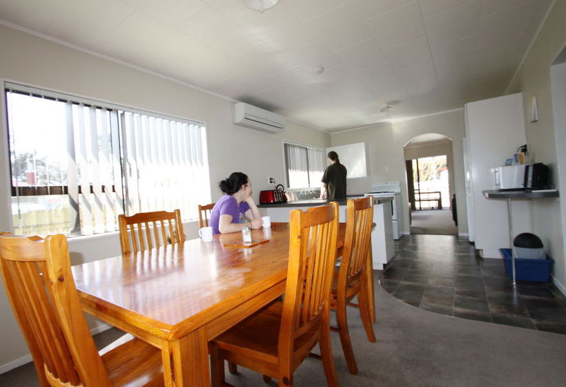 Motel Waikanae Beach Top 10 Holiday Park 19