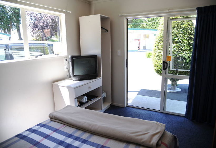 Motel Blenheim Top 10 Holiday Park 13