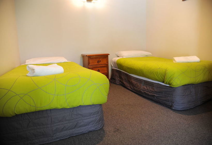 Motel Blenheim Top 10 Holiday Park 20