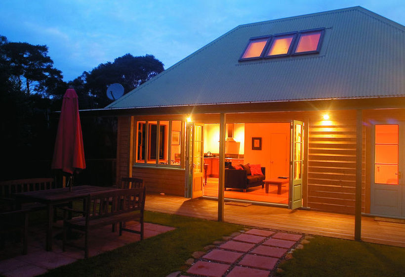 Driving Creek Villas 1