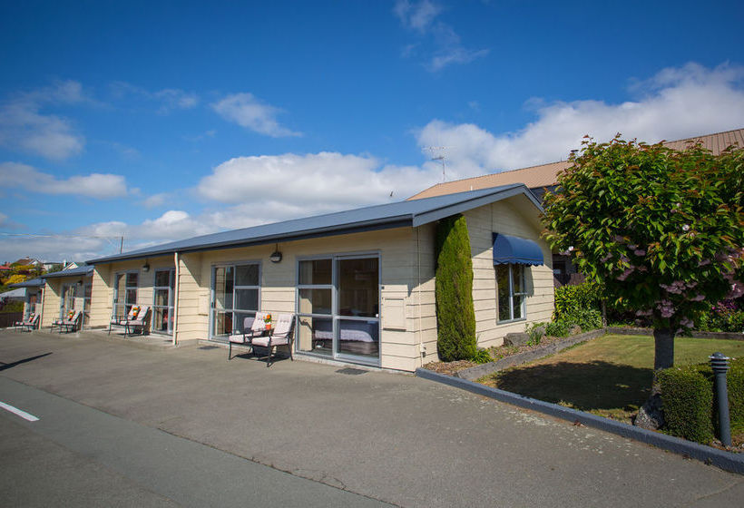 Homestead Lodge Motel 7