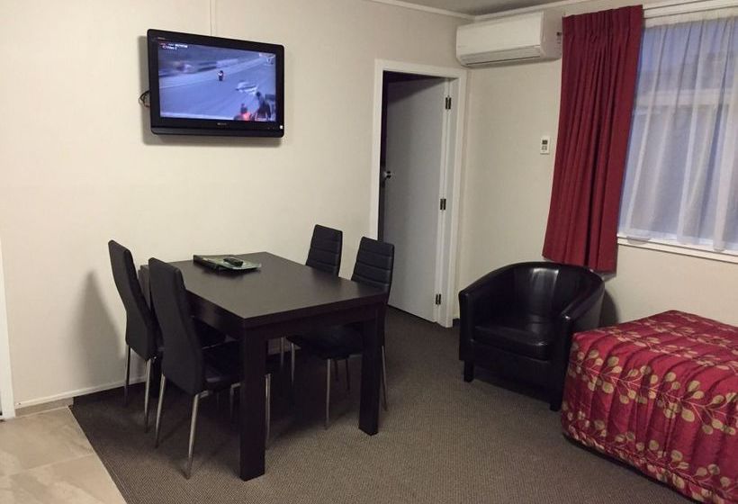 Dupont Executive Motels 1