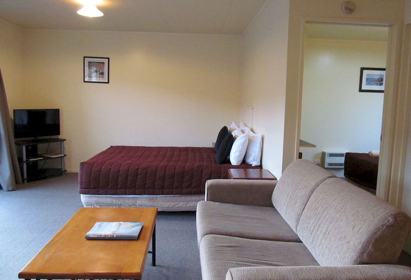 Wanaka Heights Motel 13