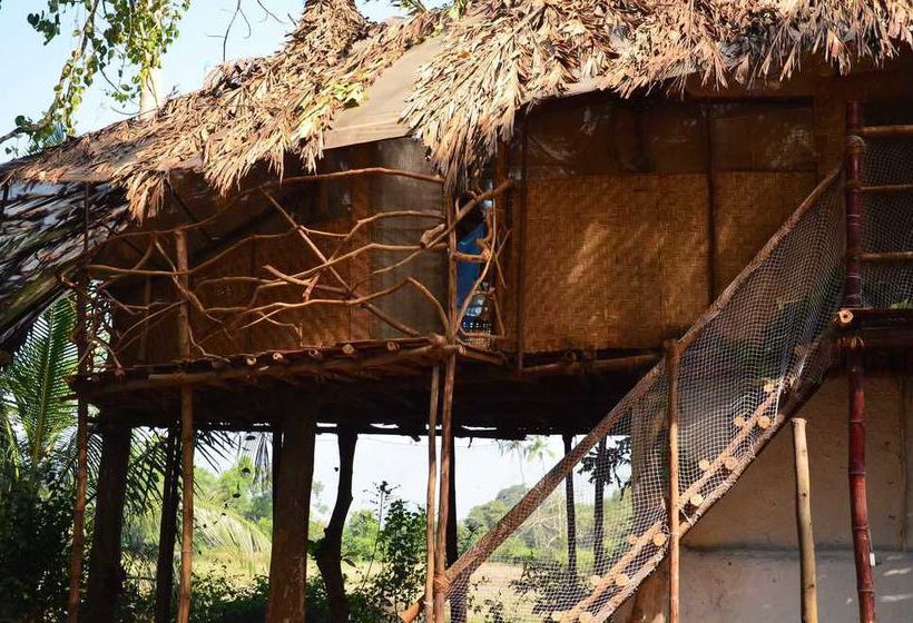 Saraya Art Cafe Bed And Breakfast 1