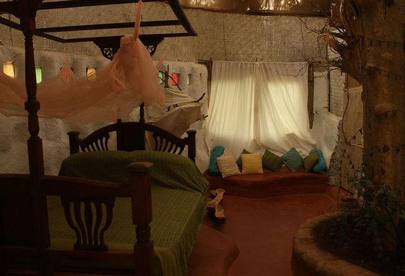 Saraya Art Cafe Bed And Breakfast 10