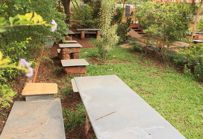 Saraya Art Cafe Bed And Breakfast 12