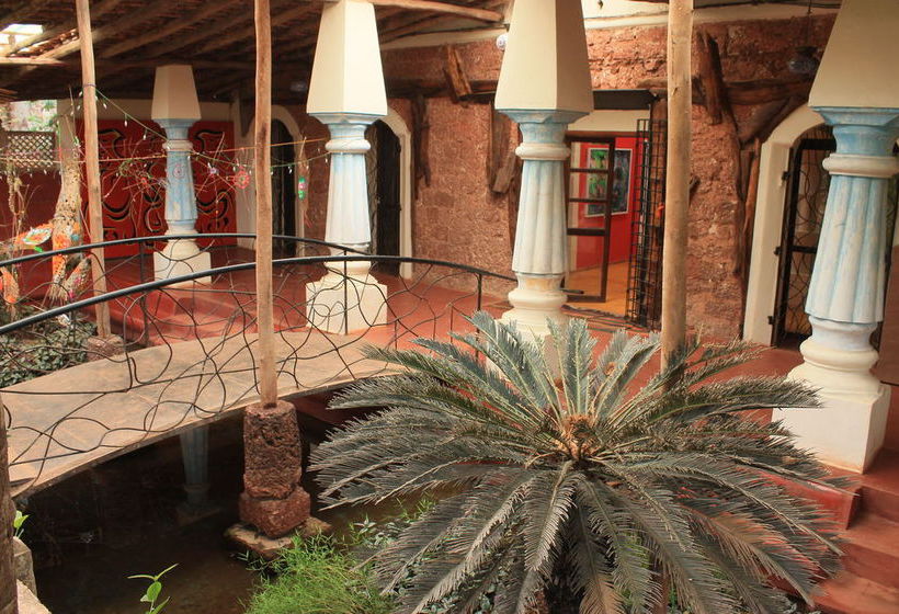 Saraya Art Cafe Bed And Breakfast 6