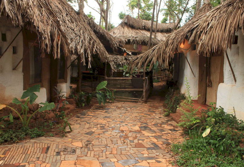 Saraya Art Cafe Bed And Breakfast 8